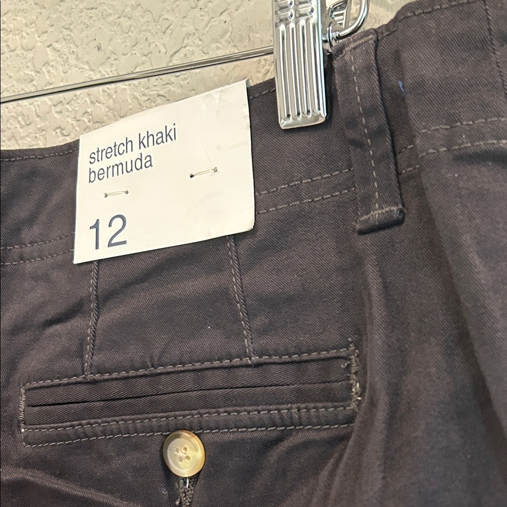 GAP Dark Gray Shorts NWT - Picture 9 of 11
